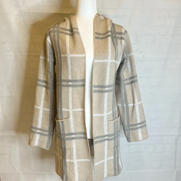 Fuji Printed Hooded Cardigan - Picture 2 of 9